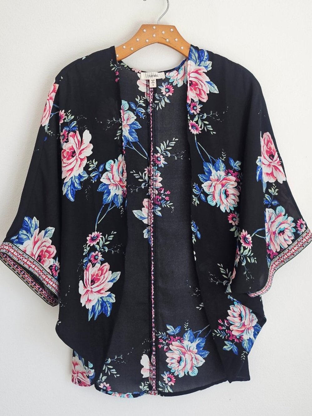 Meraki Black Floral Boho Kimono Cardigan with Embroidered Trim Small - Picture 2 of 8